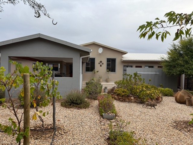 3 Bedroom Property for Sale in Ladismith Western Cape